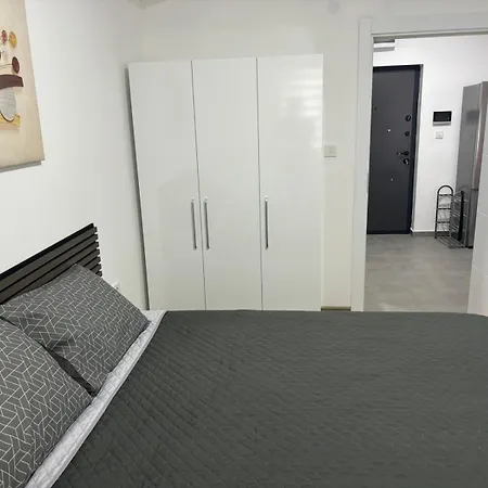 M&m Cozy Apartment-free Parking Скопье