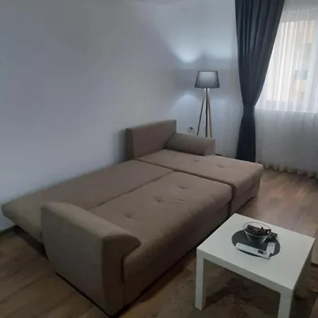 Apartment M&m Cozy *