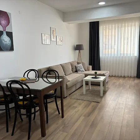 M&m Cozy Apartment-free Parking * Скопье
